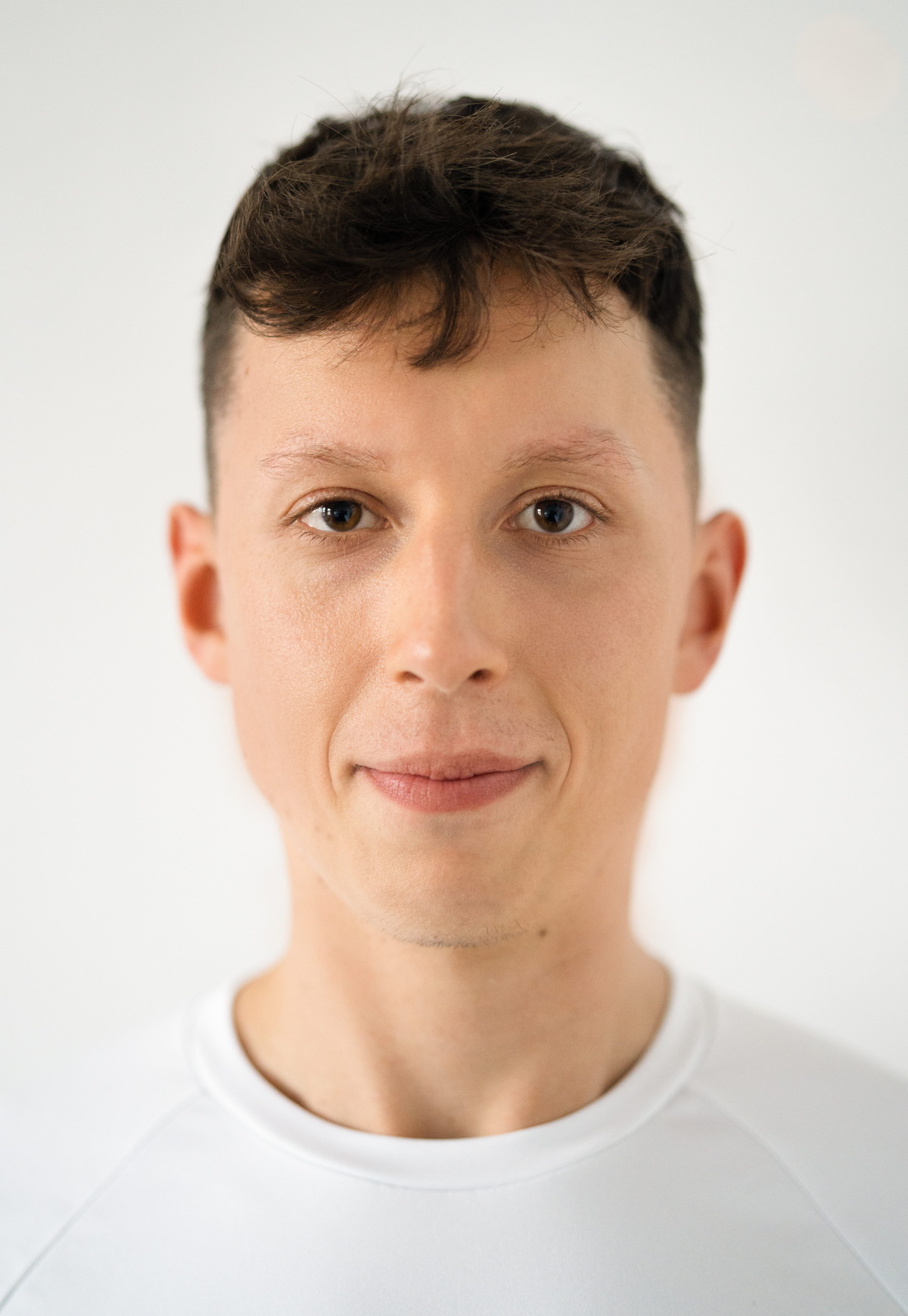 mgr Mikołaj Malinowski fizjoterapeuta Poznań portret